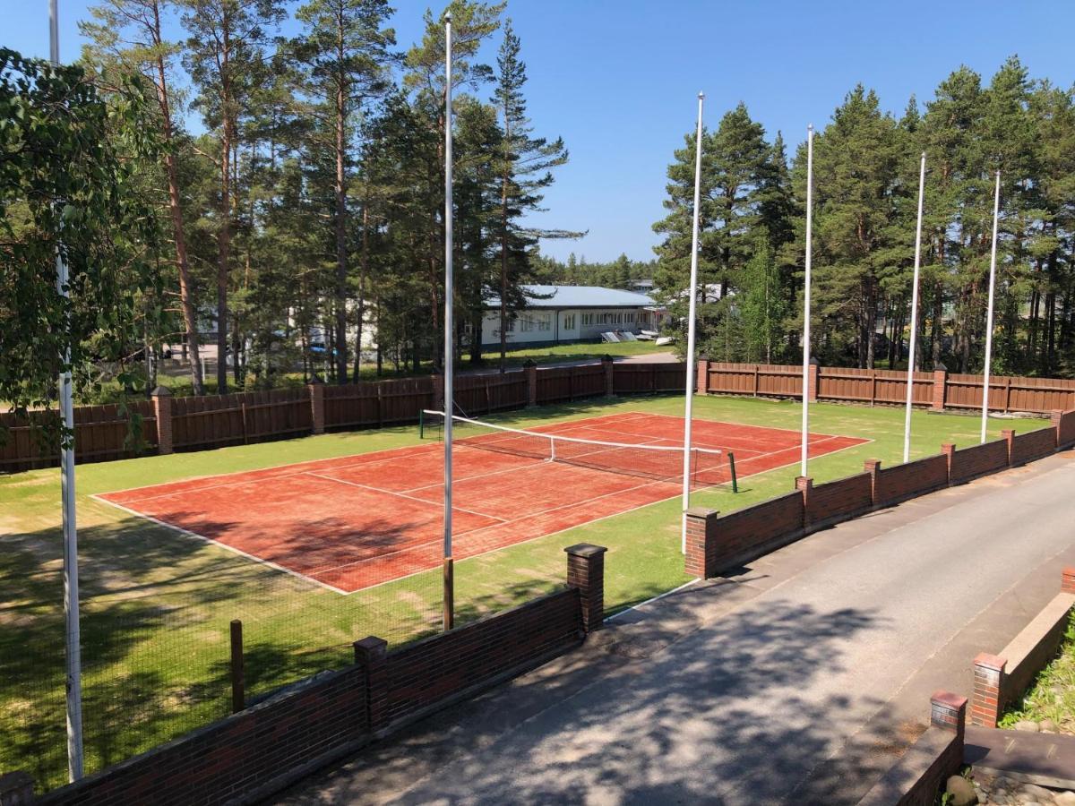 Viking Motel Hanko Bagian luar foto