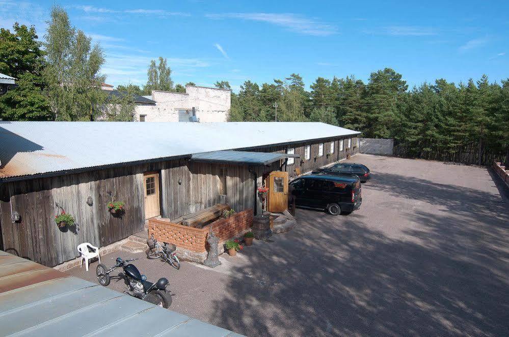 Viking Motel Hanko Bagian luar foto